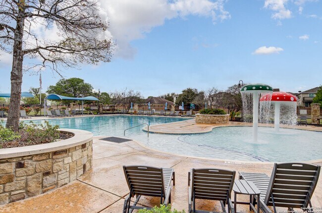 Building Photo - BEAUTIFUL 3-BEDROOM HOME IN MOUNTAIN LAUREL RANCH