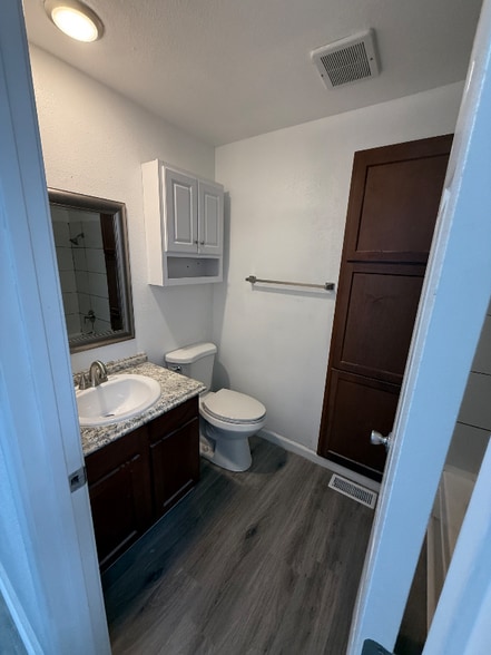 Building Photo - 7300 SW 130th Ave