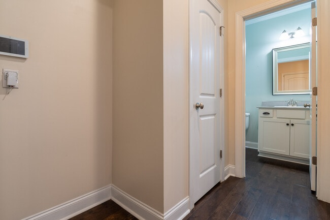 Building Photo - 2314 Malone Wy