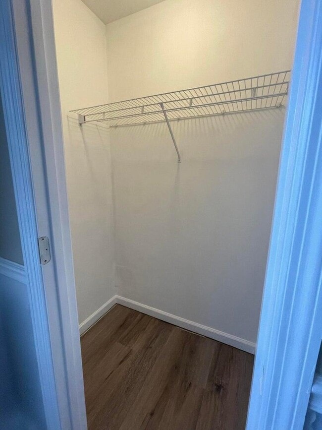 Building Photo - 821 Palomino Ln