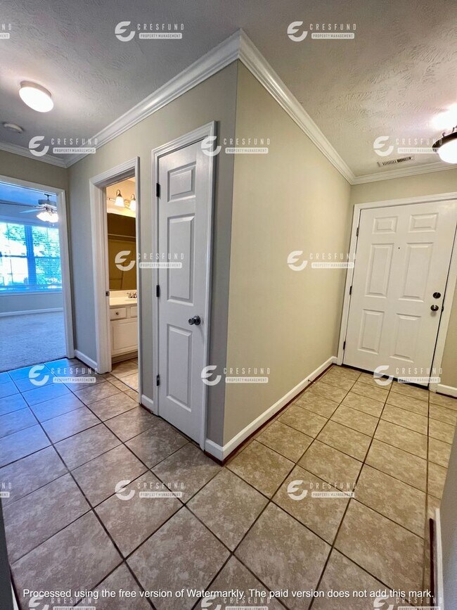 Building Photo - 1751 Renwick Dr