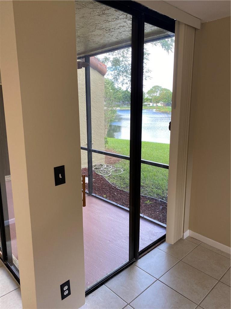 Building Photo - 2448 NW 49th Ter