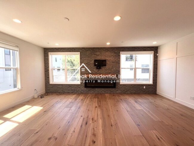 Building Photo - Elevated Luxury Living in This Updated 3BD/3.5BA Downtown Home with Private Rooftop