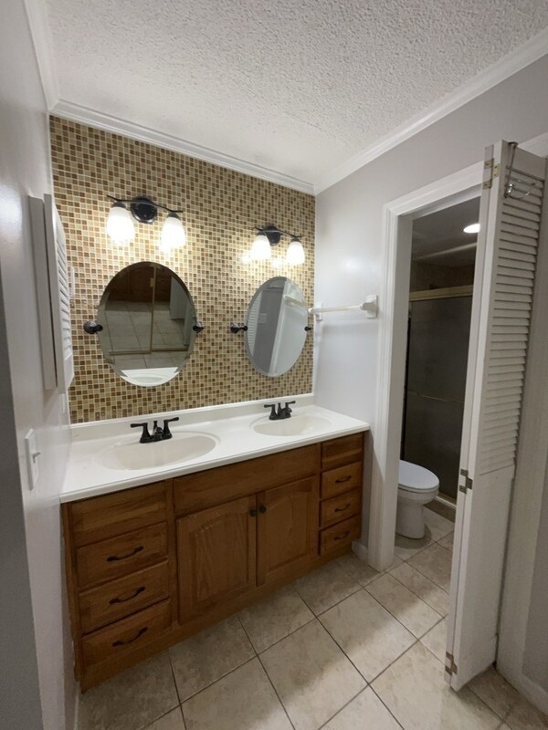 Building Photo - 5409 Pine Creek Dr