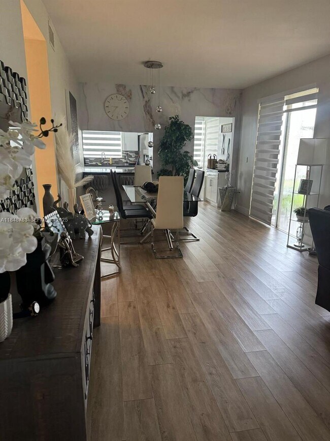 Building Photo - 14621 Balgowan Rd