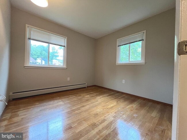 Building Photo - 14915 Daytona Ct