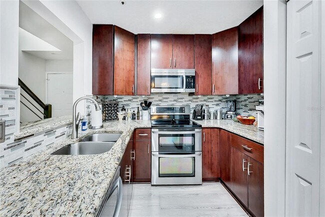 Building Photo - 563 Northbridge Dr