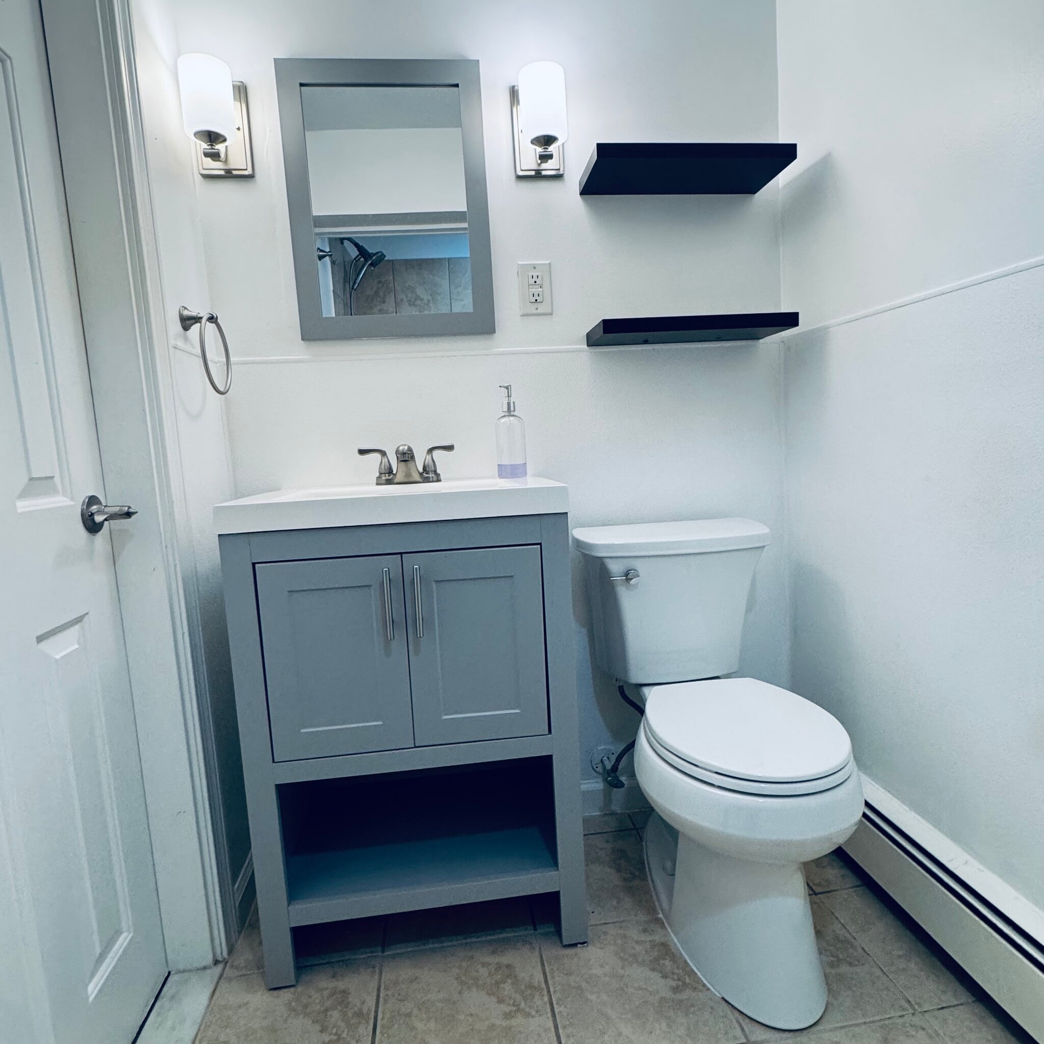 Bathroom - 36 Summer St