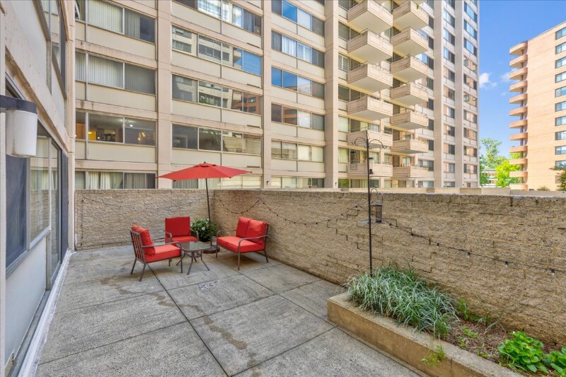 Building Photo - 4515 Willard Ave