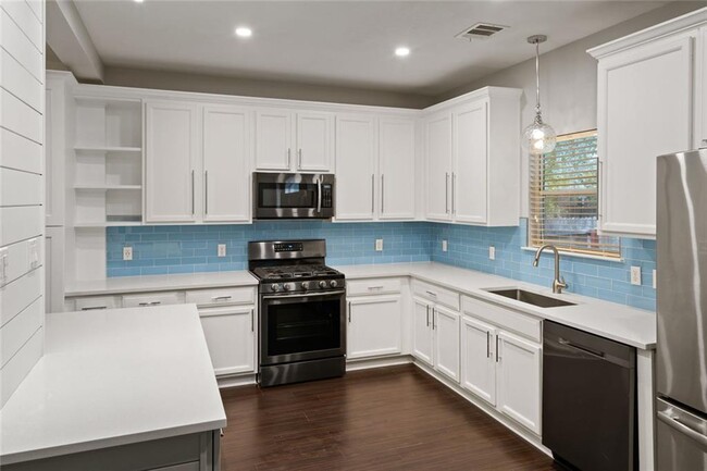 Building Photo - 8505 Winterstein Dr