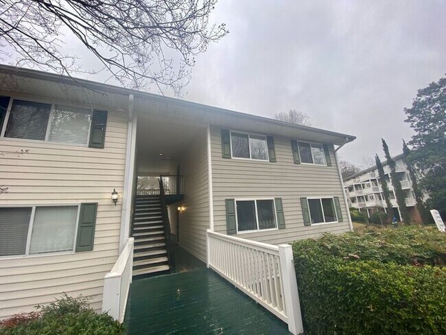 Primary Photo - 1416 Foxhall Ln SE