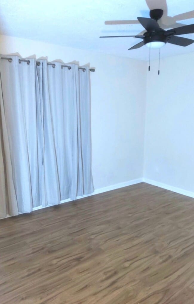 Building Photo - 19538 Hollowlog Dr