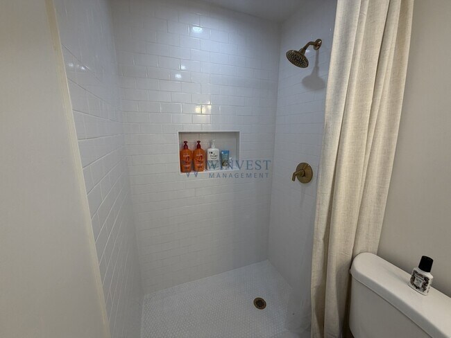 Building Photo - 11101 SW 122nd Ct