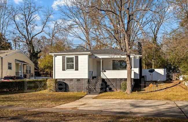 Building Photo - 9036 Beverly Dr N