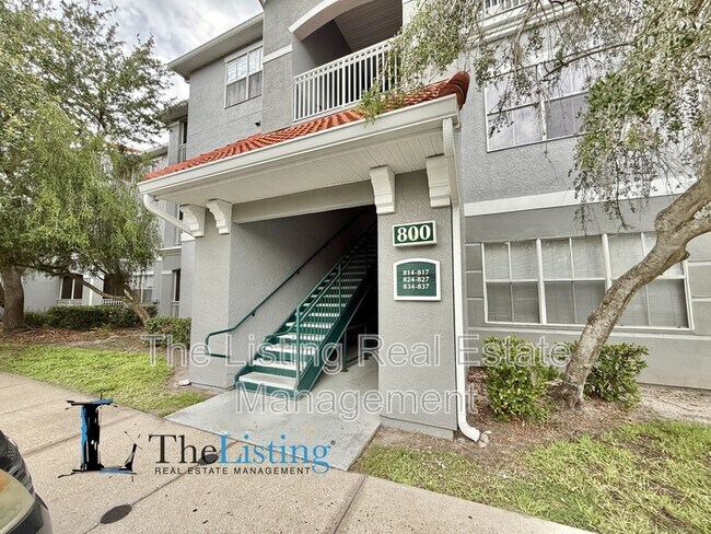 Primary Photo - 18001 Richmond Pl Dr