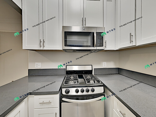 Building Photo - 353 Grand Avenue Apartments