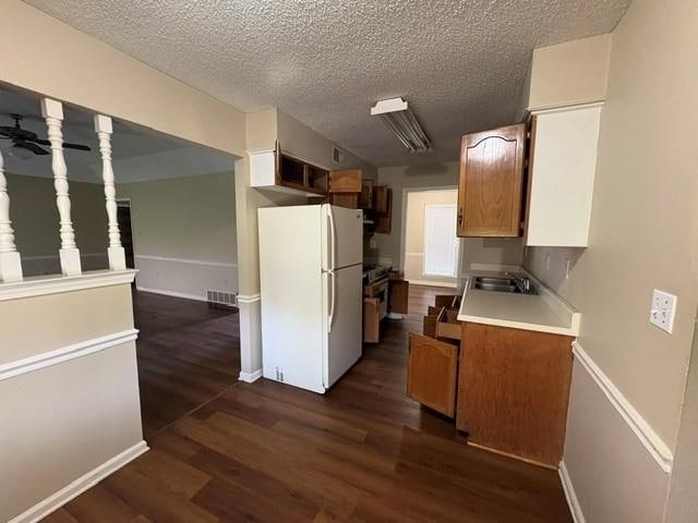 Building Photo - 4551 Pine Top Cir E