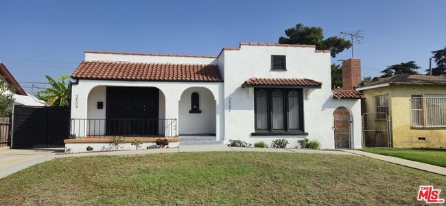 Building Photo - 3509 W 59th St