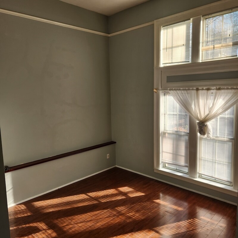 Building Photo - 926 Southbridge St