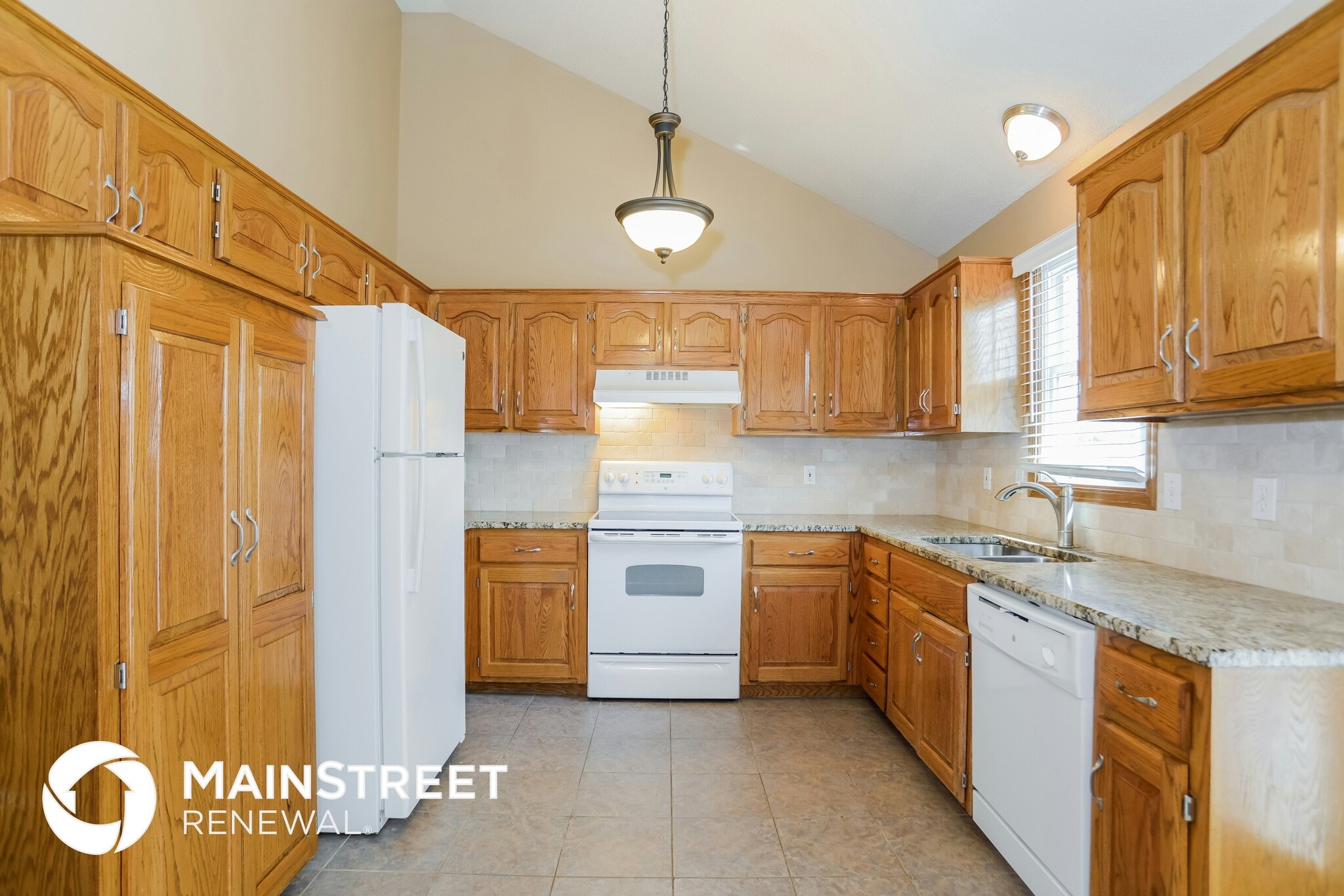 Building Photo - 8637 N Capitol Ave