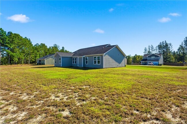 Building Photo - 50 Terrier Ct