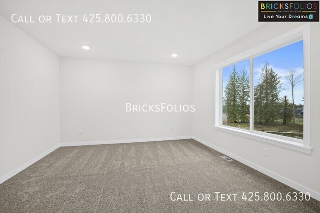 Building Photo - 5035 86th Ave NE