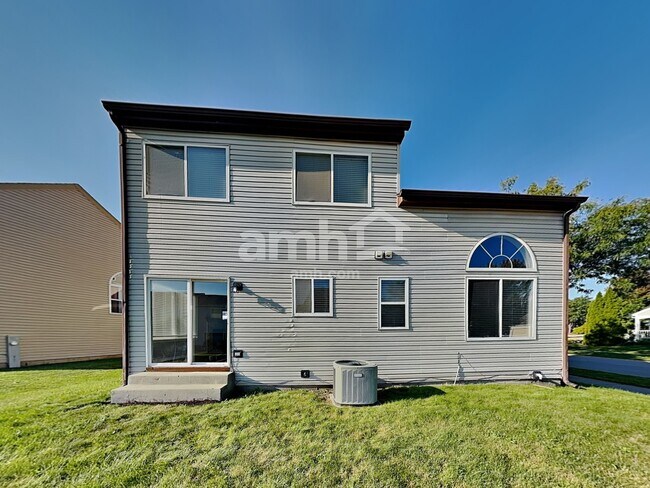 Building Photo - 300 Annandale Dr