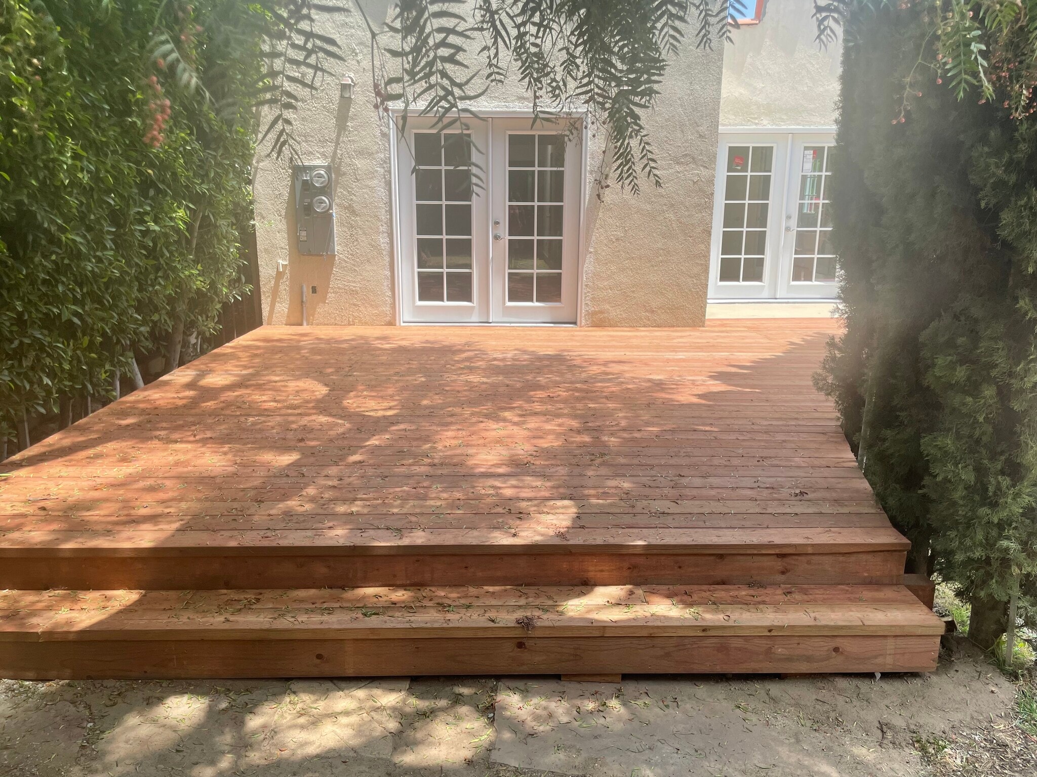 Building Photo - 1523 Carmona Ave