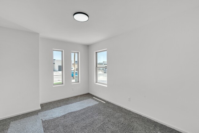 Building Photo - 15221 Purpose Ave