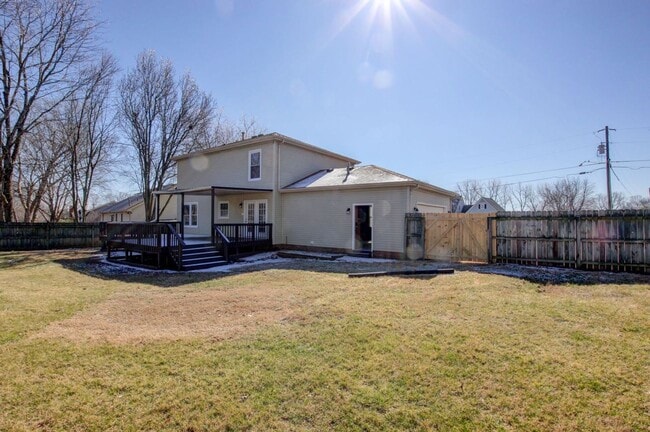 Building Photo - Three Bedroom in Hopkinsville, KY