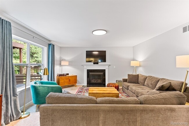 Building Photo - 32724 Laurelwood Ct
