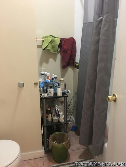 Building Photo - 38 Hemenway St