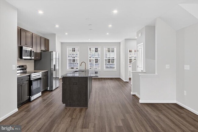 Building Photo - 7722 Harlow Cir