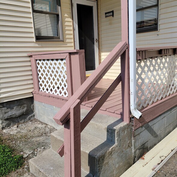 Building Photo - 1324 S Pittsburgh St