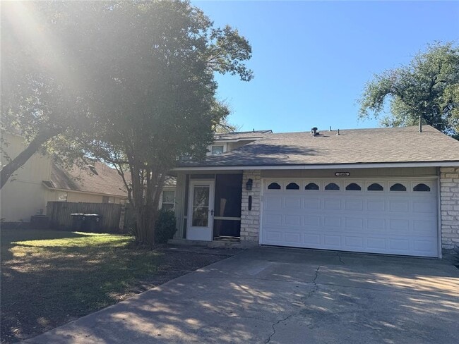 Building Photo - 11606 Birchbark Trail