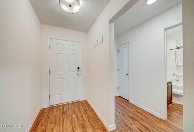 Building Photo - 7138 Hatteras Blvd