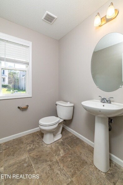 Building Photo - 5804 Rain Cloud Rd