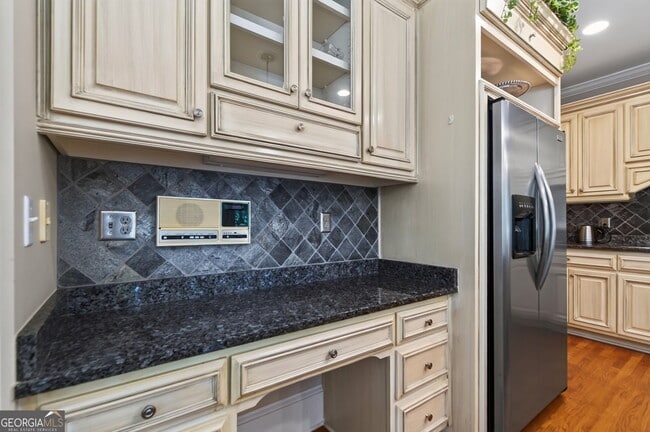 Building Photo - 7705 Little Aston Way