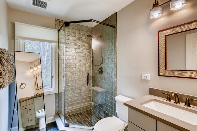 Building Photo - 5446 N Tall Oaks Dr