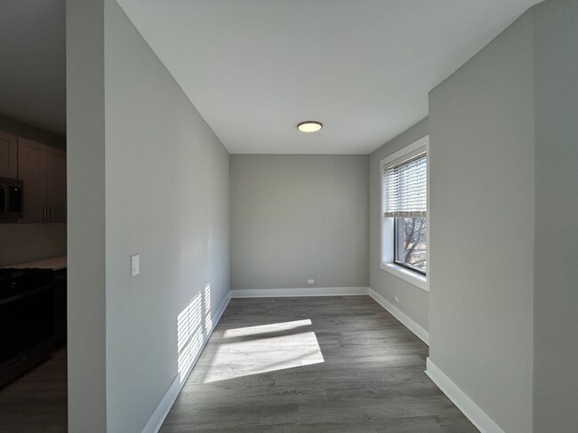 Building Photo - 373 Hazel Ave