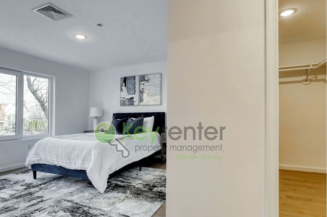 Building Photo - Modern New Construction 2 Bedroom Townhome with Garage & Driveway — First Occupancy!