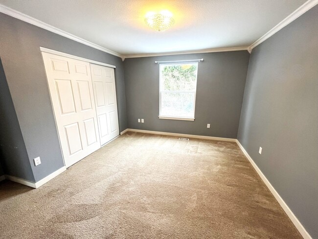 Building Photo - 6113 144th St SE