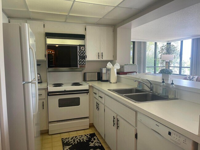 Building Photo - 799 Jeffery St