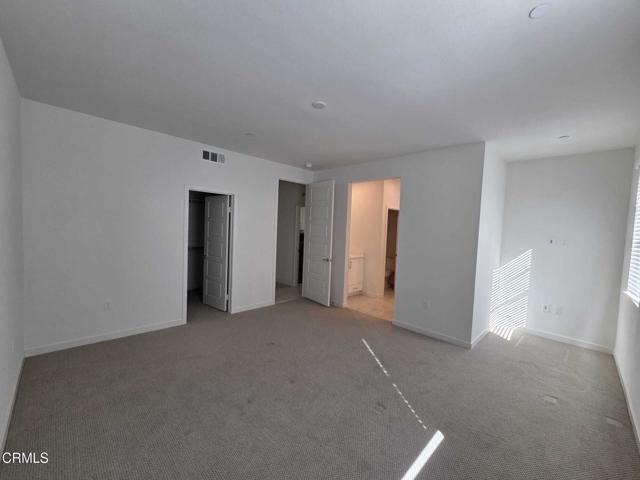 Building Photo - 711 Winchester Dr