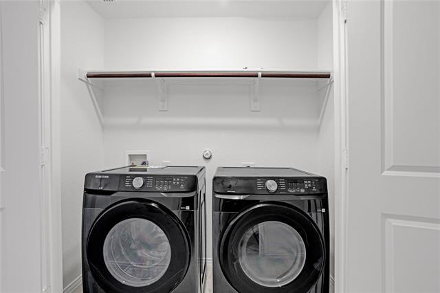 Building Photo - 14048 Earlham St