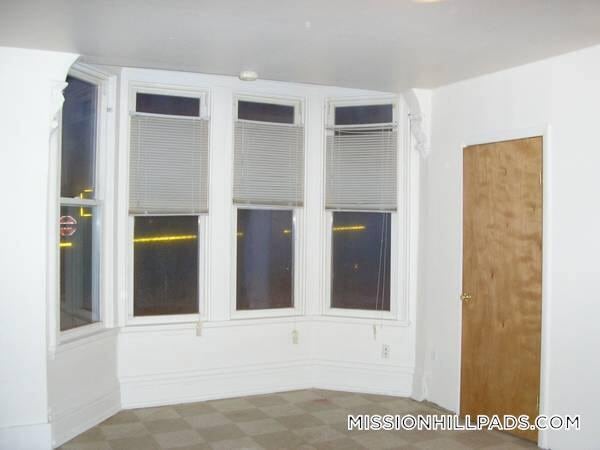 Building Photo - 7 Greenville St