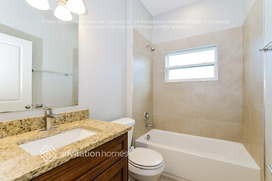 Building Photo - 629 Dunlin Ln