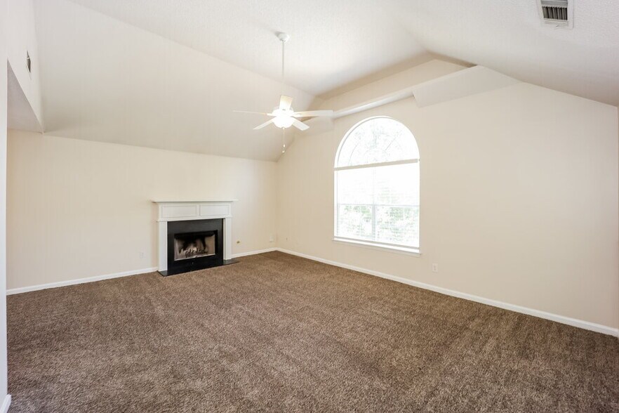 Building Photo - 3765 Crowned Eagle Way