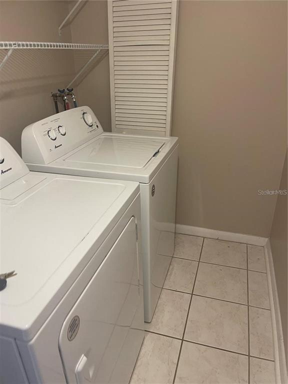 Building Photo - 851 Bayway Blvd