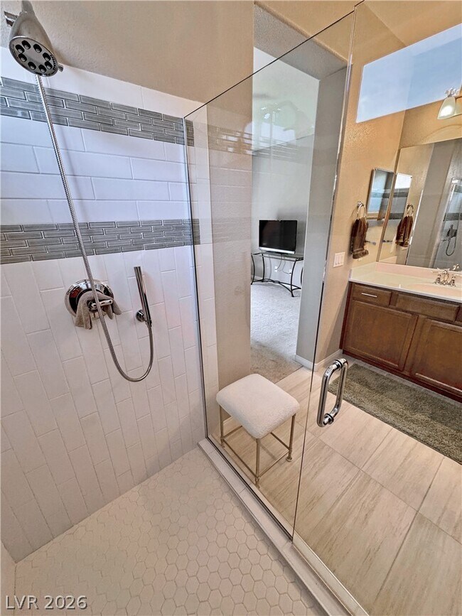 Building Photo - 5245 E La Campana Dr